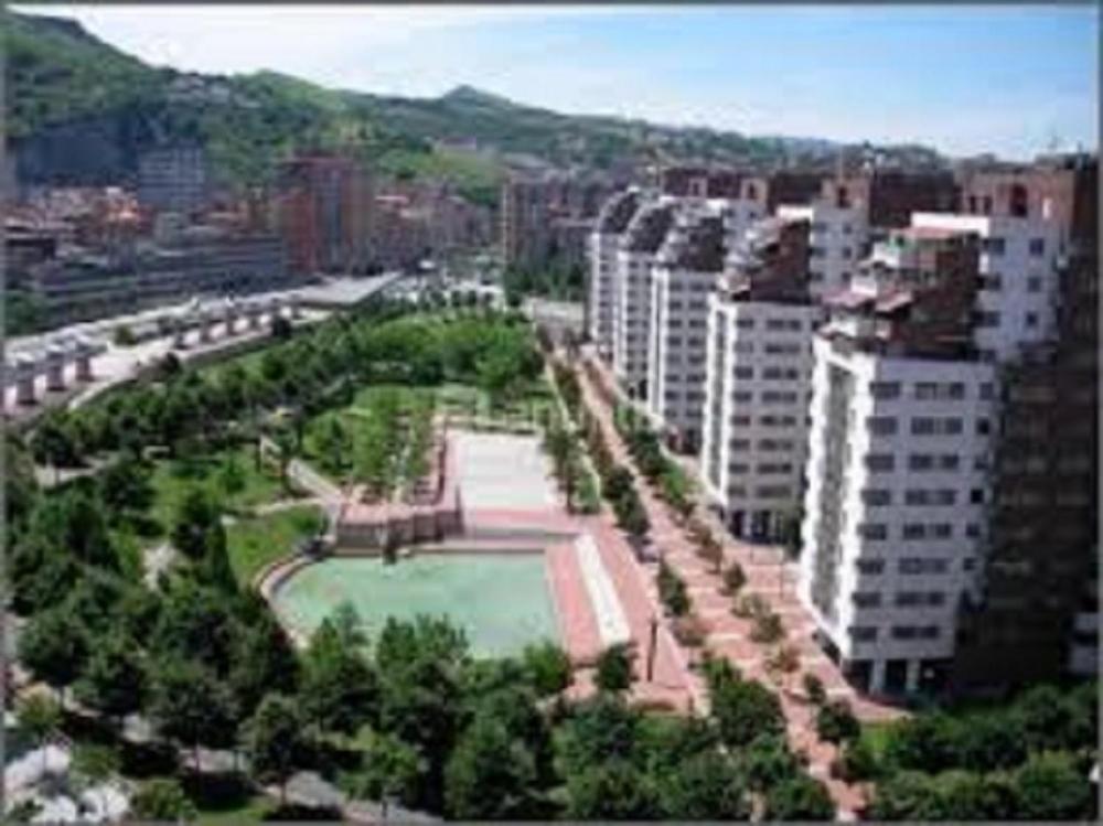 Habitacion Con Bano Privado En Bilbao Exteriér fotografie
